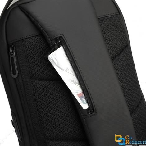 Geanta pentru umar/piept Mark Ryden, cu o singura curea, full impermeabila, Port USB, sistem antifurt, eleganta si practica, unisex, spatioasa, compatibila cu tableta 11 inch, neagra