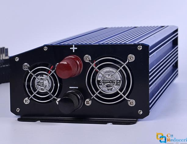 Invertor Auto 12V 220V, BLIROWIN<sup>®</sup>, putere convertor 1000W cu unda sinusoidala pura, putere de supratensiune 2000 W, eficienta 85%, 2 iesire 220 V, 1 iesire USB